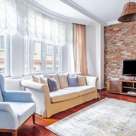 Centrally Located Apartment With Balcony In Sisli Estambul Exterior foto